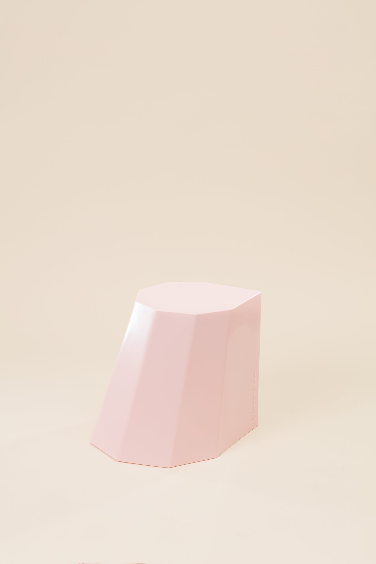 Arnoldino Stool - Baby Pink
