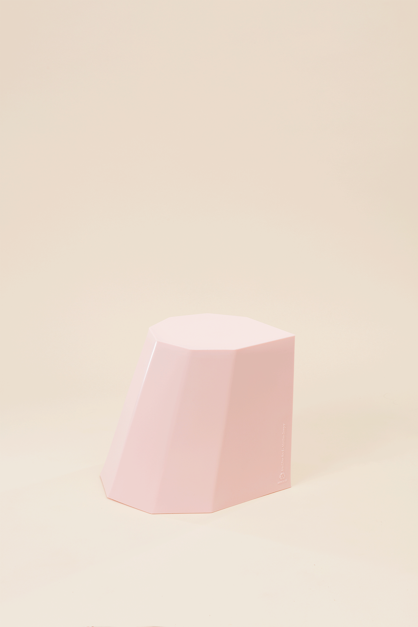 Arnoldino Stool - Baby Pink
