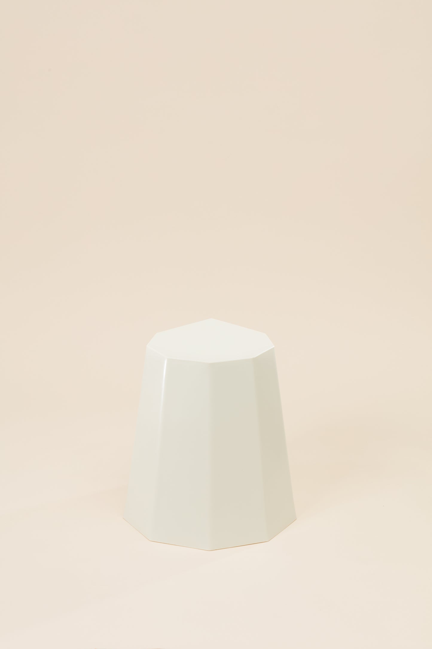 Arnoldino Stool - White Ivory